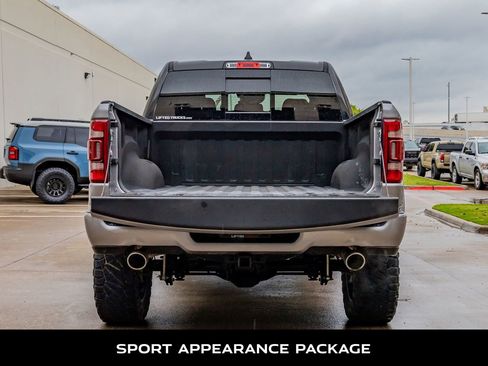 Used 2023 RAM 1500 Laramie AWD/4WD image 8
