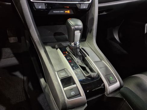 Used 2019 Honda Civic EX image 12