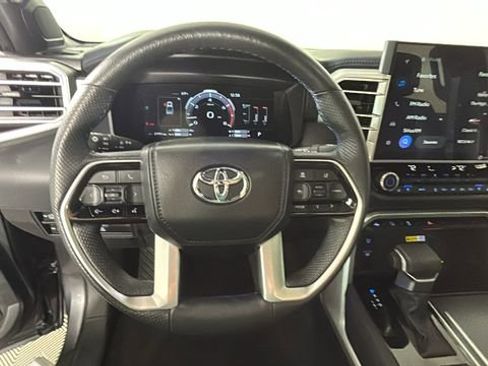Used 2024 Toyota Tundra Platinum AWD/4WD image 15