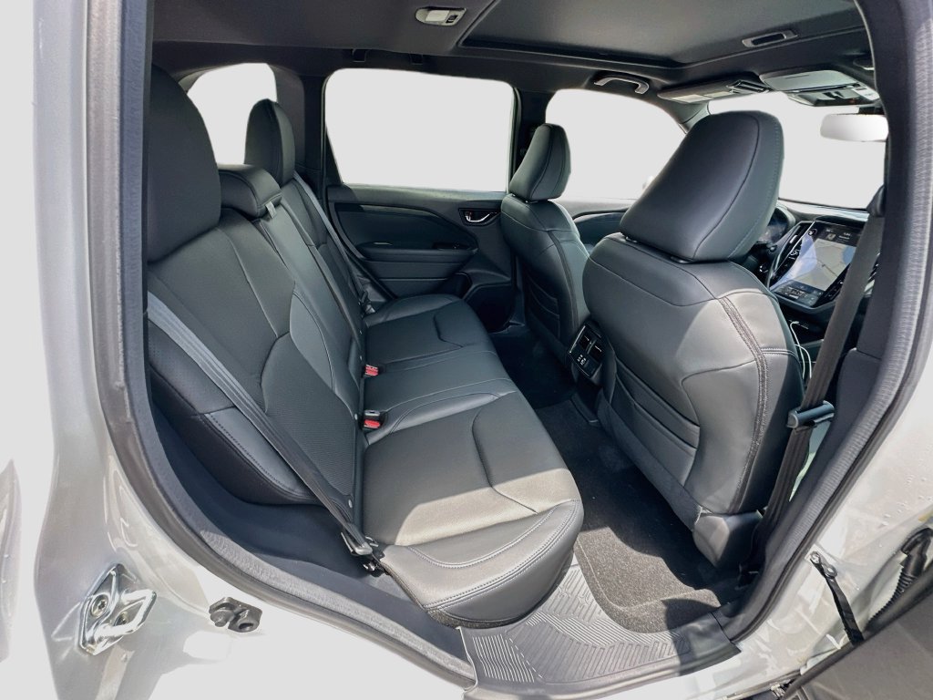 New 2026 Subaru Forester Sport AWD/4WD image 24