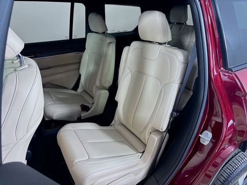 New 2026 Jeep Grand Cherokee L Limited AWD/4WD image 23