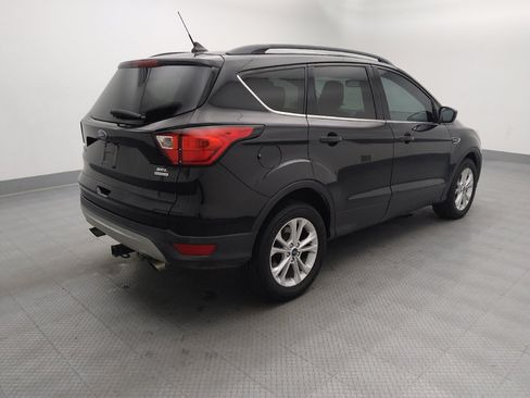 Used 2019 Ford Escape SEL FWD image 10