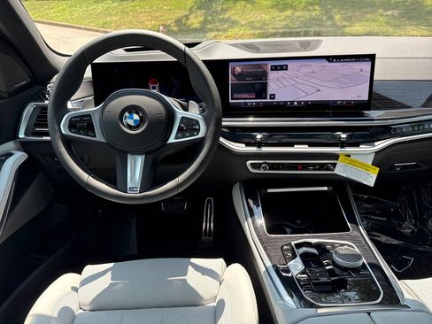 New 2026 BMW X5 xDrive40i w/ M Sport Package AWD/4WD image 20