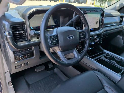 Used 2024 Ford F250 Lariat w/ Lariat Ultimate Package AWD/4WD image 15