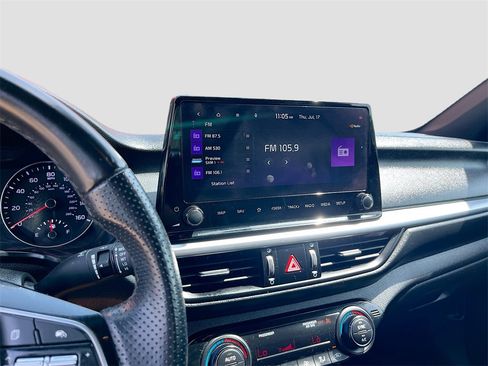 Used 2023 Kia Forte GT-Line image 15