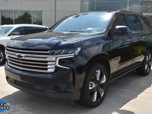 Used 2022 Chevrolet Tahoe High Country RWD image 7