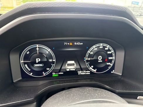 Used 2024 Mitsubishi Outlander SEL AWD/4WD image 20