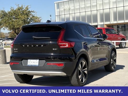 Certified 2025 Volvo XC40 B5 Plus image 6