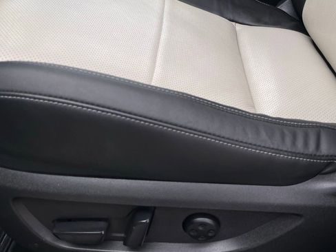 Used 2023 INFINITI QX55 Essential AWD/4WD image 23