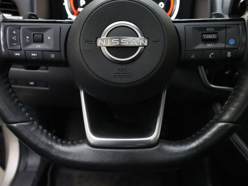 Used 2023 Nissan Rogue Platinum w/ Platinum Premium Package AWD/4WD image 16