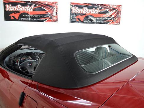 Used 2013 Chevrolet Corvette Convertible image 9