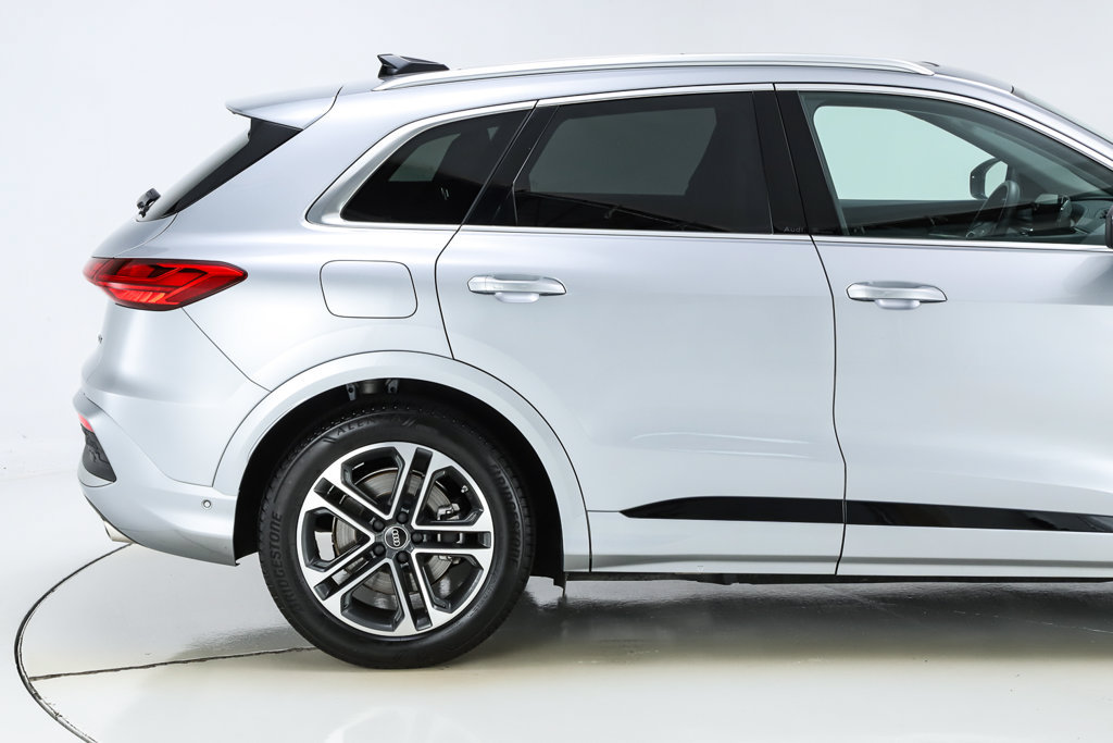 Used 2025 Audi Q5 Prestige AWD/4WD image 24