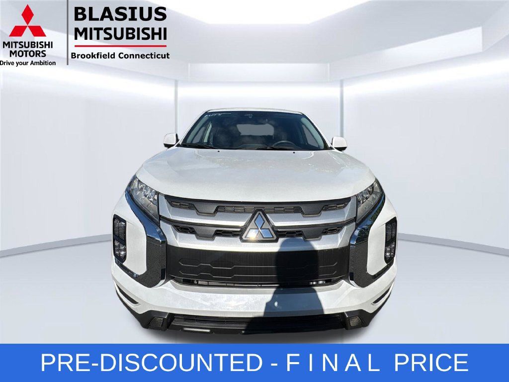 Used 2025 Mitsubishi Outlander Sport ES AWD/4WD image 4