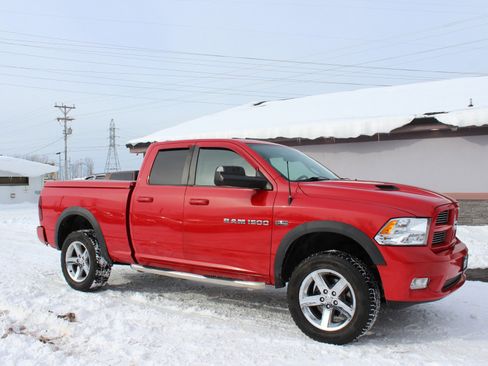 Used 2012 RAM 1500 Sport w/ Sport Premium Group image 2