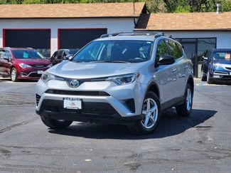 Used 2017 Toyota RAV4 LE w/ Carpet Mat Package AWD/4WD video 1