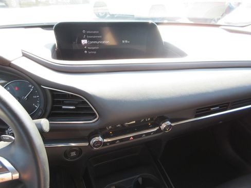 Used 2021 MAZDA CX-30 AWD 2.5 S w/ Premium Package image 28
