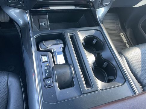 Used 2021 Ford F150 Lariat w/ Equipment Group 502A High image 14