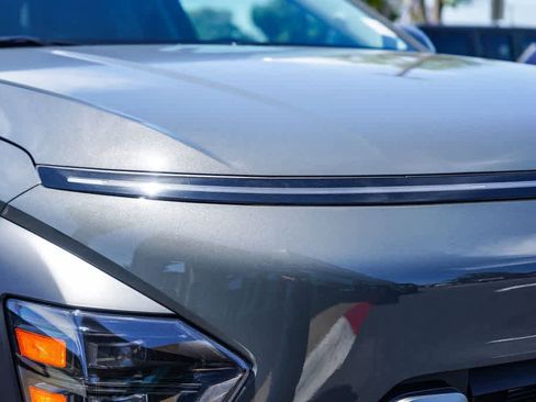 New 2026 Hyundai Kona Limited FWD image 10