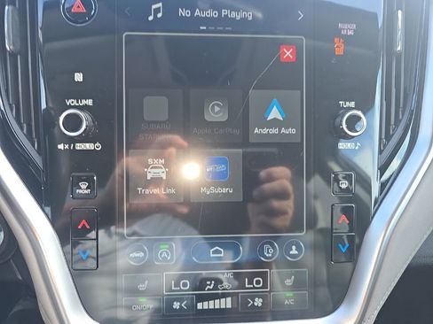 Used 2023 Subaru Outback Premium image 19