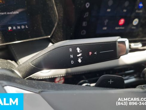 Used 2026 Chevrolet Equinox LT FWD image 11