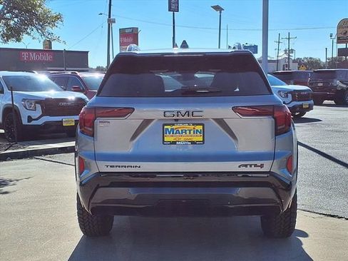 New 2026 GMC Terrain AT4 w/ Convenience Package III AWD/4WD image 8