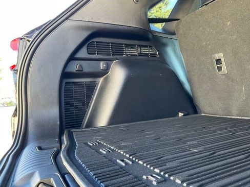 Used 2024 Ford Escape ST-Line Elite w/ Premium Technology Package image 13