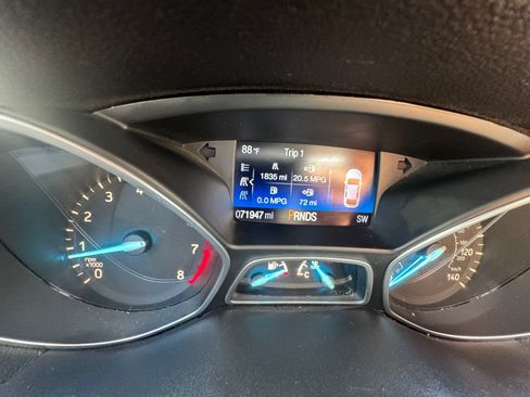 Used 2017 Ford Escape S FWD image 16