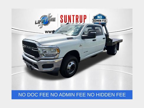 Used 2024 RAM 3500 SLT w/ Quick Order Package 2YG SLT AWD/4WD image 1