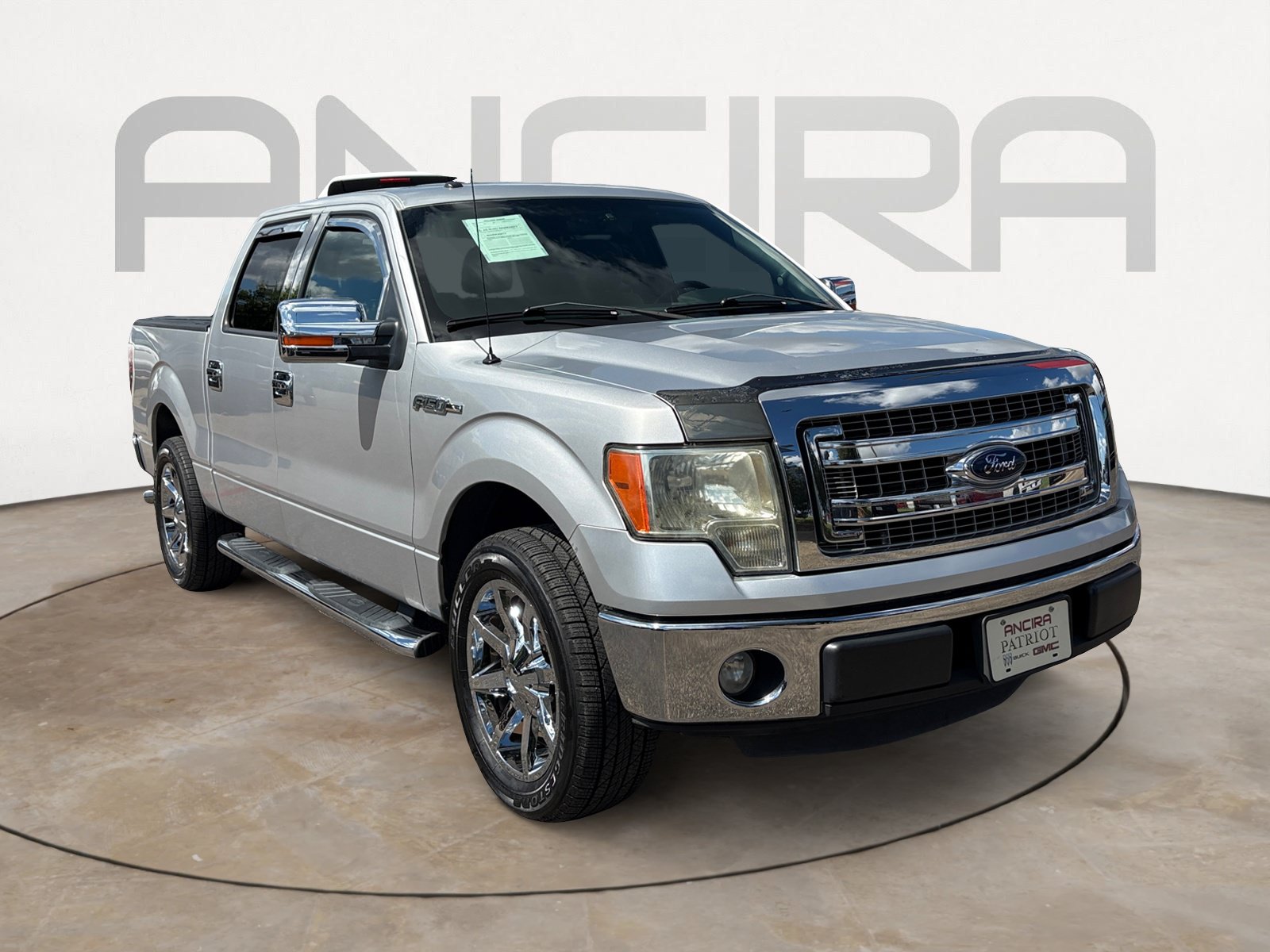 Used 2014 Ford F150 XLT w/ Equipment Group 302A Luxury RWD image 4