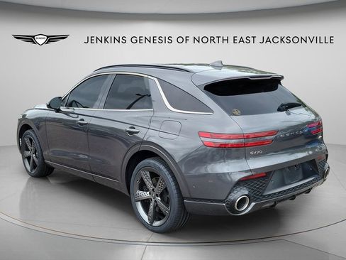 Used 2023 Genesis GV70 2.5T w/ Sport Prestige Package AWD/4WD image 4