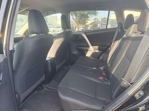 Used 2018 Toyota RAV4 LE w/ All Weather Liner Package FWD image 6
