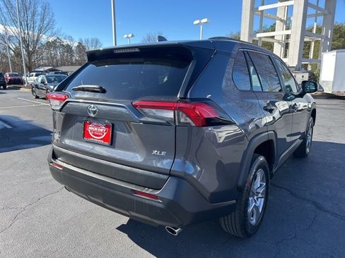 Used 2024 Toyota RAV4 XLE image 5