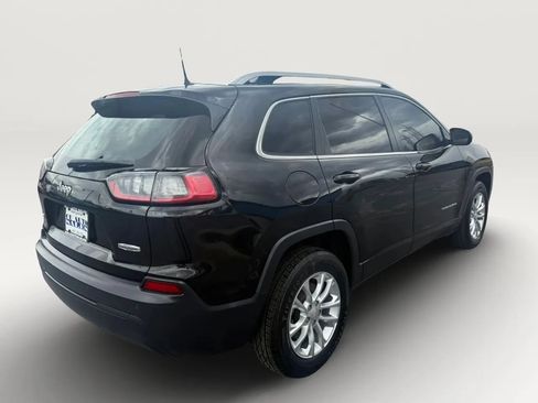 Used 2019 Jeep Cherokee Latitude w/ Popular Appearance Group AWD/4WD image 3
