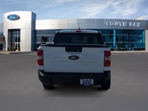 Certified 2025 Ford Maverick XL image 4