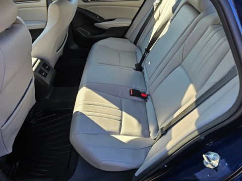 Used 2018 Honda Accord EX-L image 24