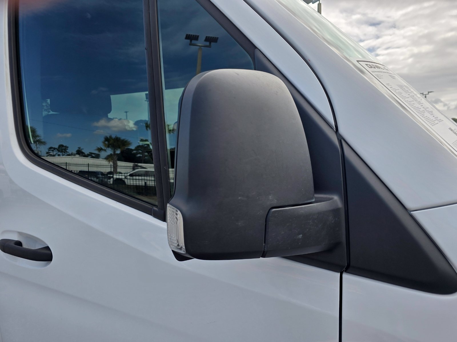 Used 2025 Mercedes-Benz Sprinter 2500 image 15