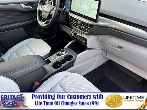 New 2025 Ford Escape SE w/ Class II Trailer Tow Package image 13