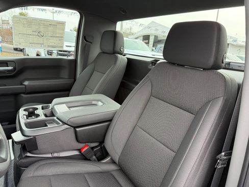 New 2026 GMC Sierra 1500 Pro image 14