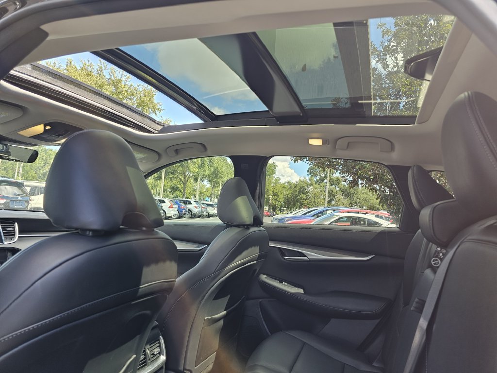 Used 2023 INFINITI QX50 Luxe FWD image 17