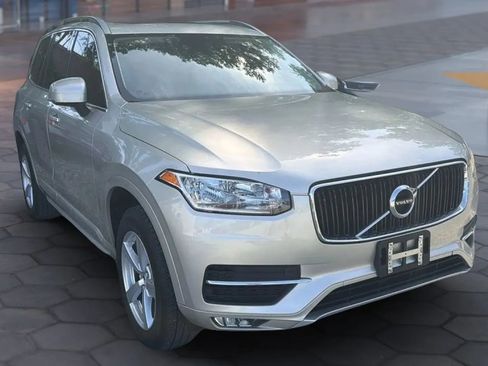 Used 2016 Volvo XC90 T5 Momentum AWD/4WD image 18