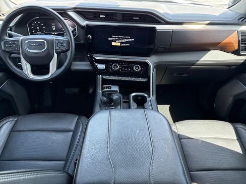 Used 2023 GMC Sierra 1500 Denali AWD/4WD image 13