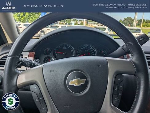 Used 2014 Chevrolet Tahoe LT w/ Luxury Package RWD image 14
