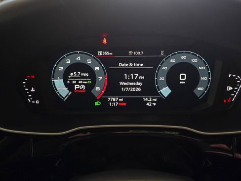 Certified 2025 Audi Q3 2.0T Premium w/ Convenience Package image 41