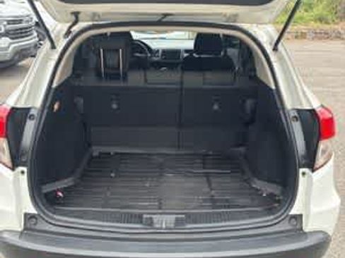 Used 2022 Honda HR-V EX image 11