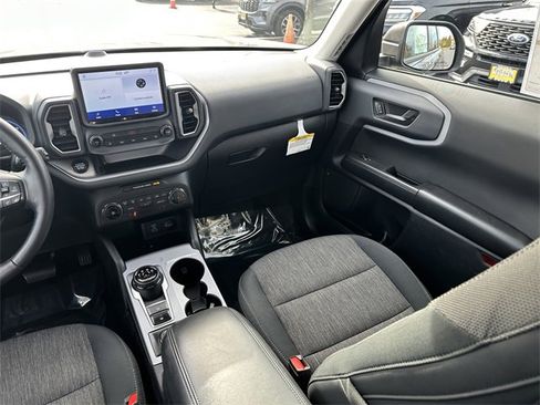 Certified 2022 Ford Bronco Sport Big Bend w/ Convenience Package image 17