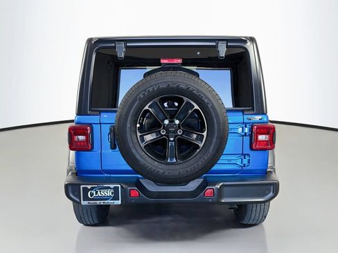 Used 2022 Jeep Wrangler Unlimited Sport AWD/4WD image 6