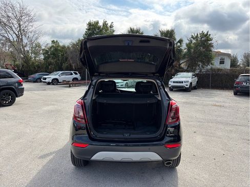 Used 2018 Buick Encore Premium image 47