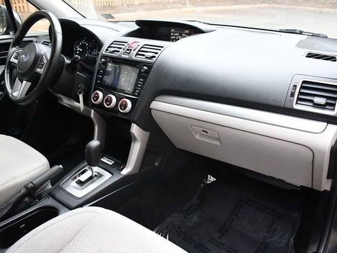 Used 2018 Subaru Forester 2.5i Premium image 28