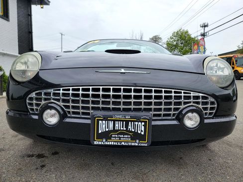 Used 2004 Ford Thunderbird Deluxe image 15