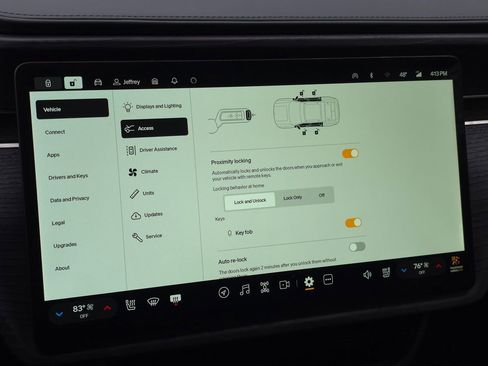 Used 2024 Rivian R1S Adventure image 57